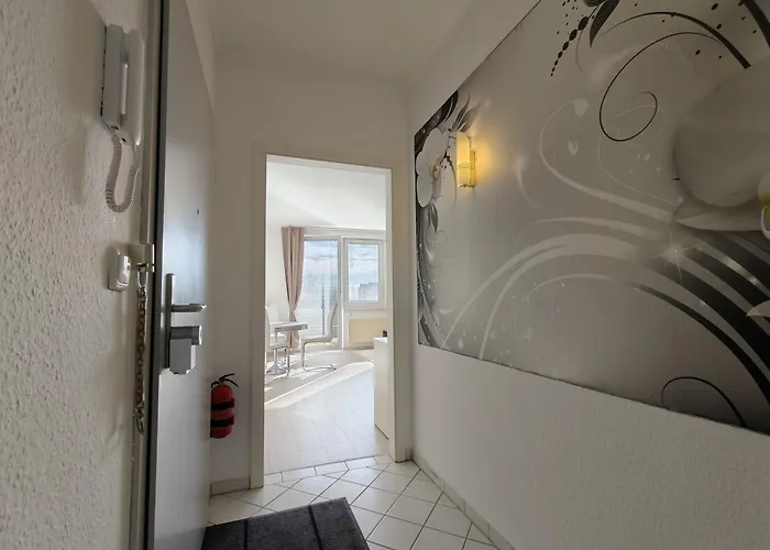 Bliss Place, Komfort Mit 2 Zimmern Und Balkon In Toplage Apartamento Magdeburgo