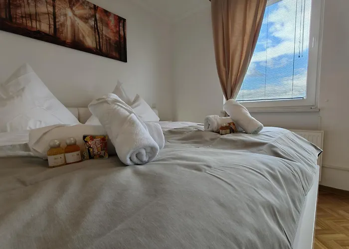 Apartamento Bliss Place, Komfort Mit 2 Zimmern Und Balkon In Toplage